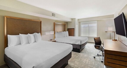 BEST WESTERN PLUS HENDERSON Room Type - 2 Queen Beds, Non-Smoking, Microwave And Refrigerator, Wi-Fi, Full Breakfast BEST WESTERN PLUS HENDERSON Room Type - 2 Queen Beds, Non-Smoking, Microwave And Refrigerator, Wi-Fi, Full Breakfast