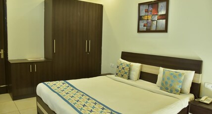 Hotel Wedlock subhash chowk Gurgaon Room Type - DELUXE Hotel Wedlock subhash chowk Gurgaon Room Type - DELUXE