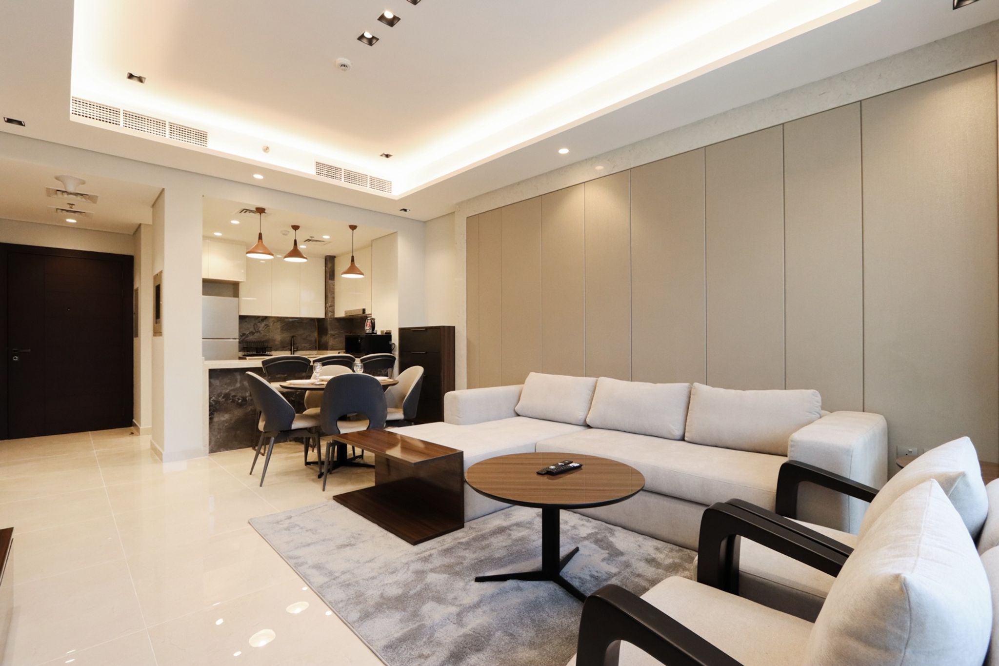 ELIVAAS Curated Chic 1B in Nobles | City Views & Prime Locatio - Tap to explore photos