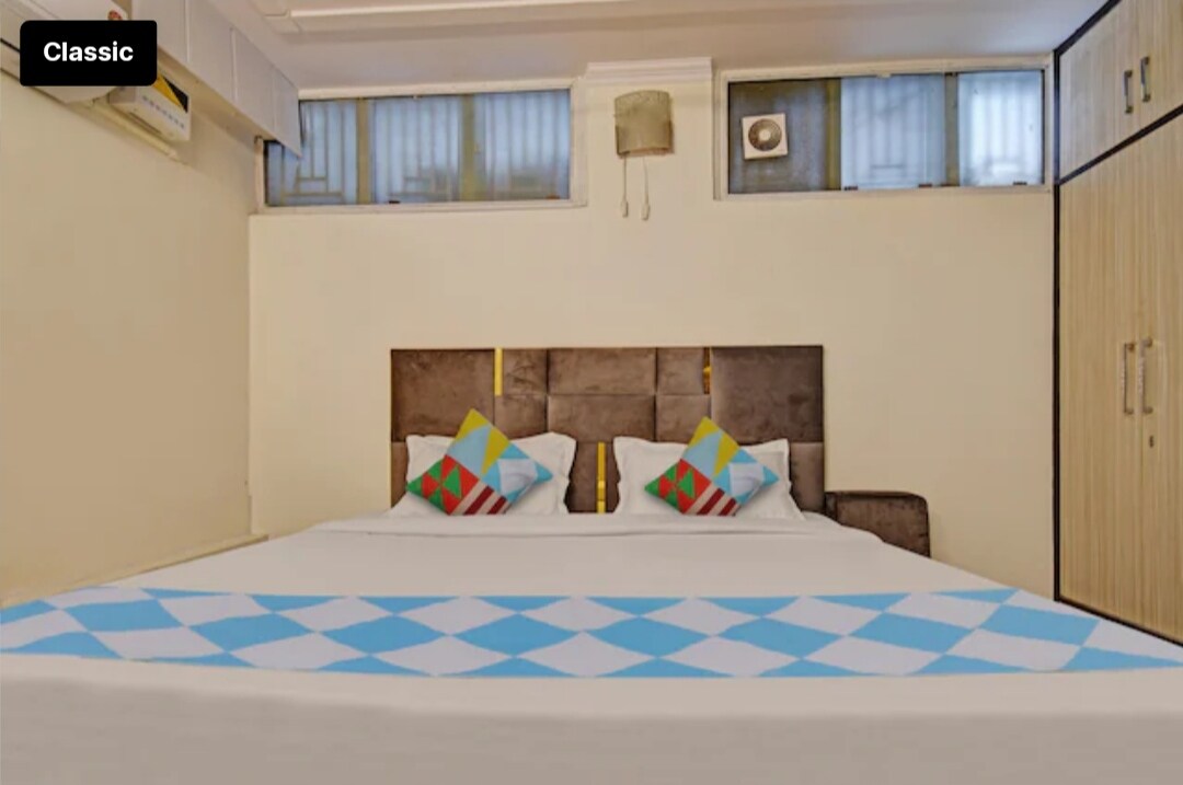 Star Home 5bhk - Tap to explore photos
