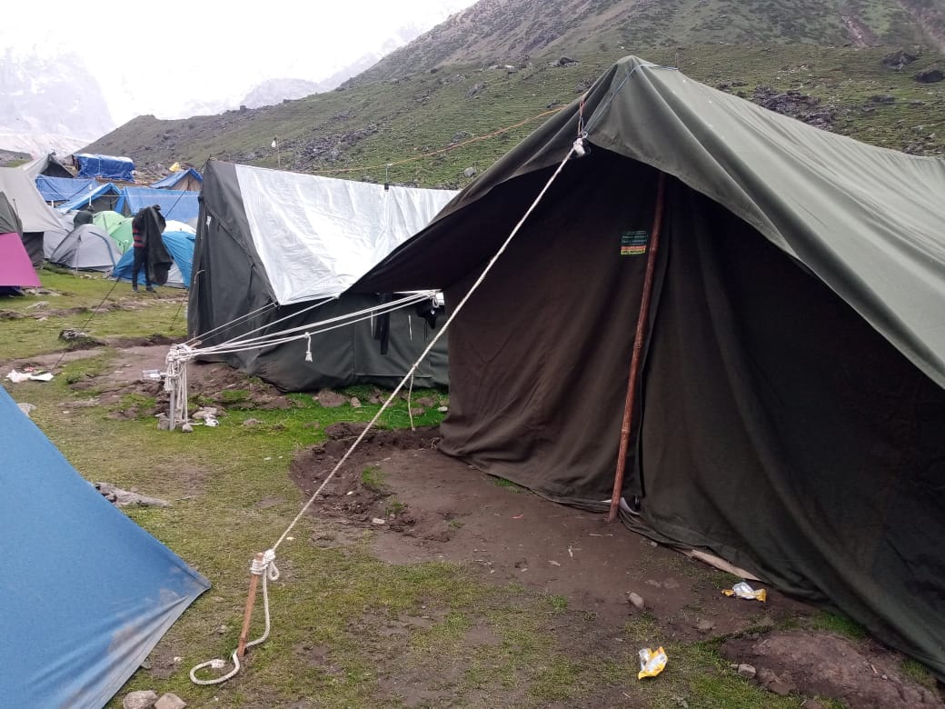 Himalayan Hills Campsite - 800 Mtrs from Temple - Tap to explore photos