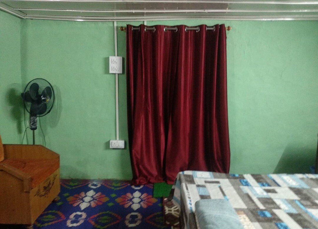 Ram kuteer house - Tap to explore photos