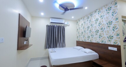Hotel Nila Saila Room Type - Deluxe Room