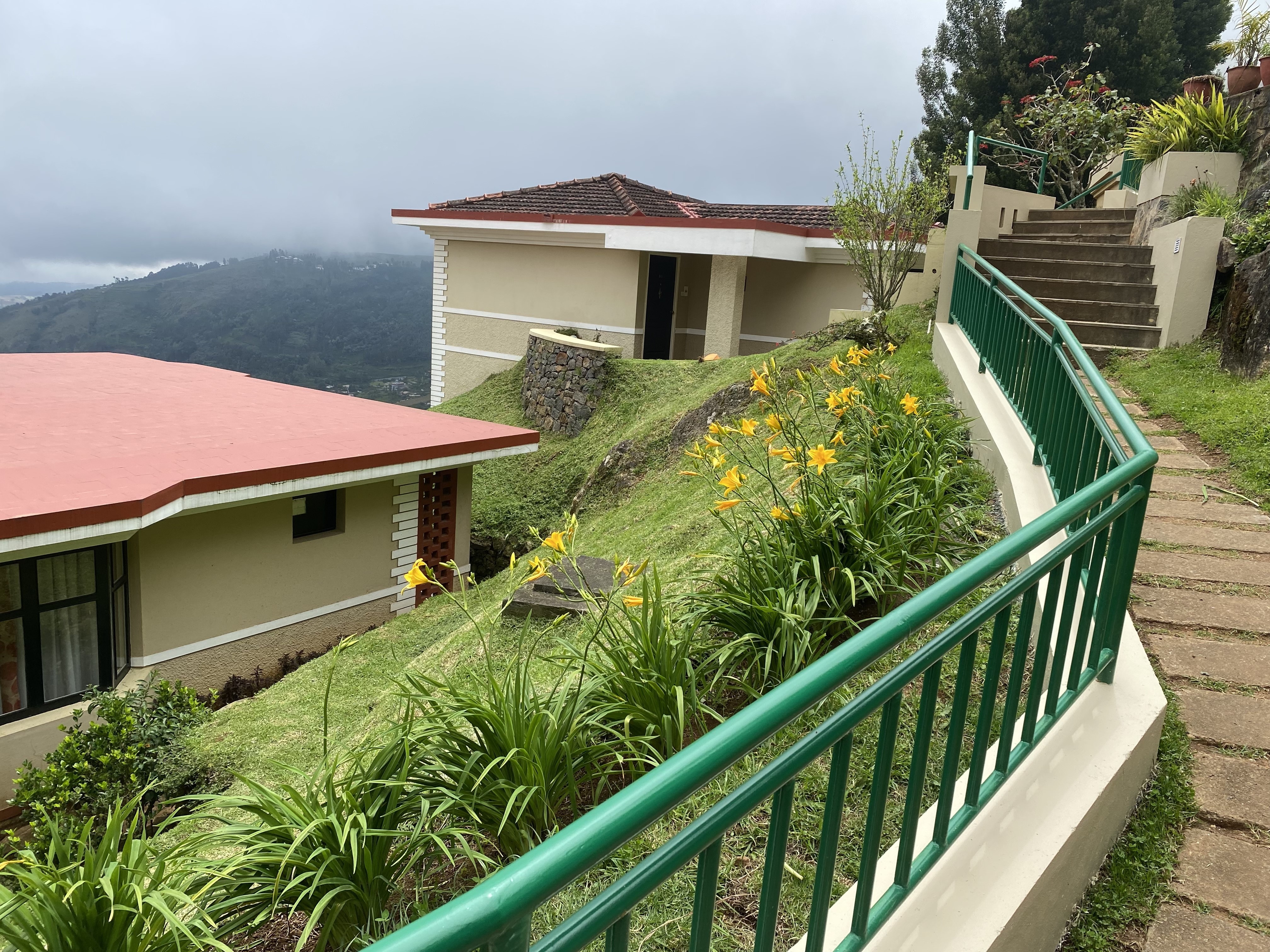 Mountain Retreat - A Hill Country Resort - Tap to explore photos