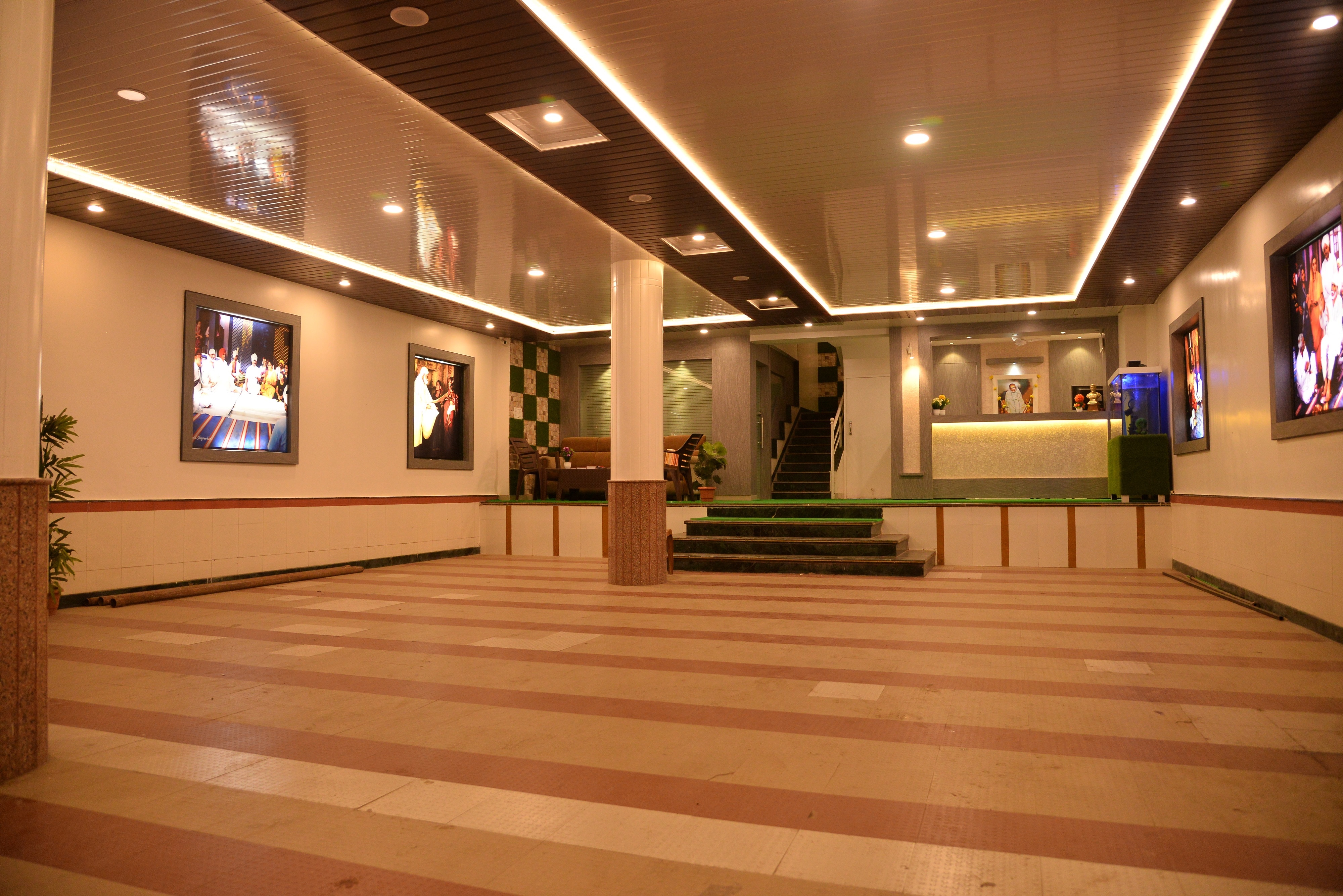Main gallery