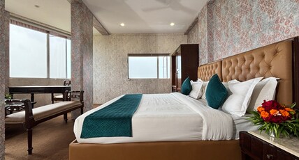 Hotel The Divine Inn, Statue Of Unity - By Hotshot Hotelier Room Type - Divine Suite Room