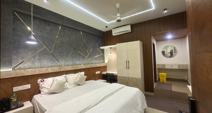 Hotel PK Residency Room Type - Super Deluxe