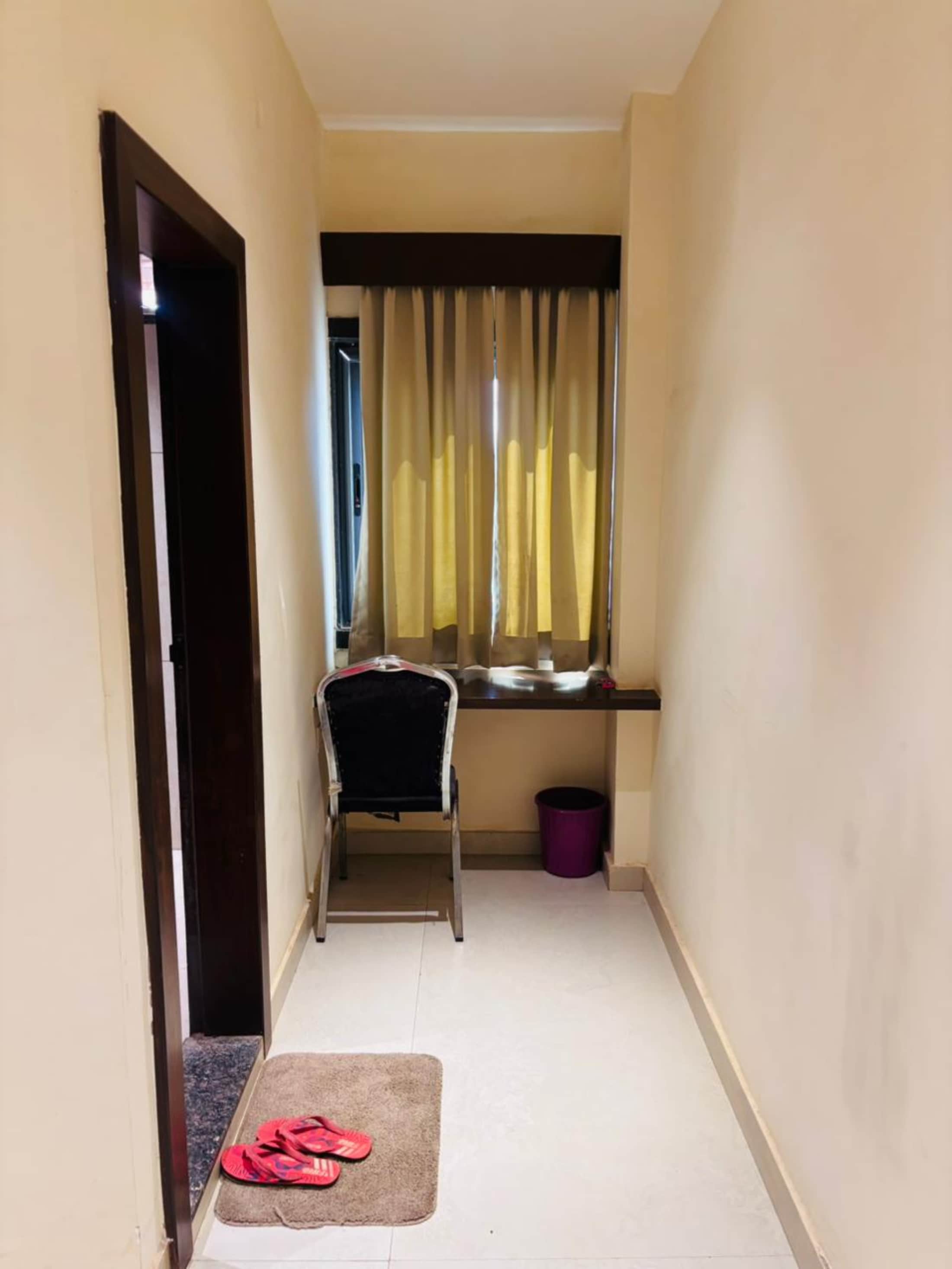 Hotel Corporate, Shivpuri - Tap to explore photos