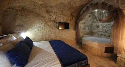 UrgUp Cave Suites Room Type - Queen Room