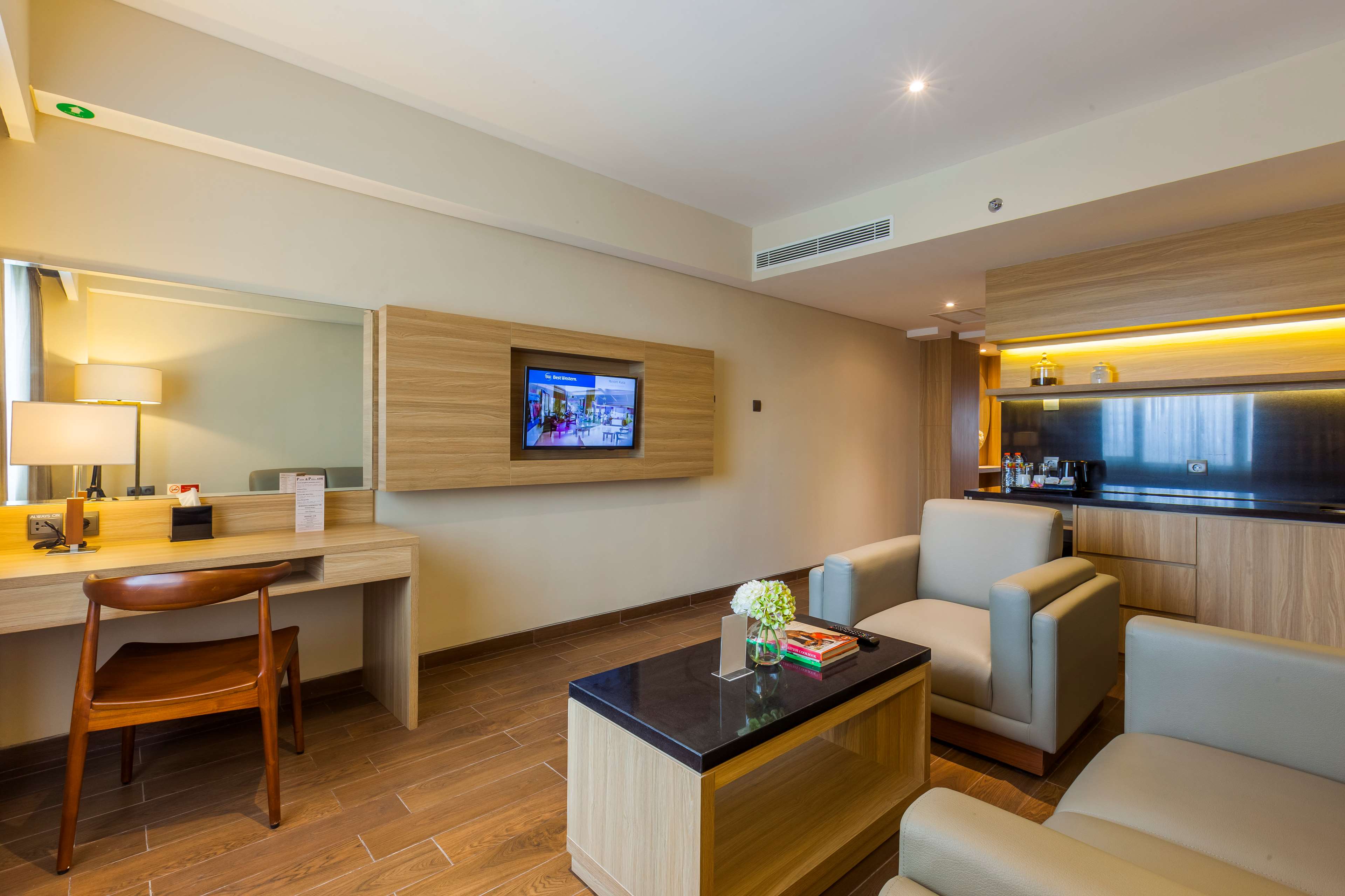 Best Western Kamala Jimbaran - Tap to explore photos