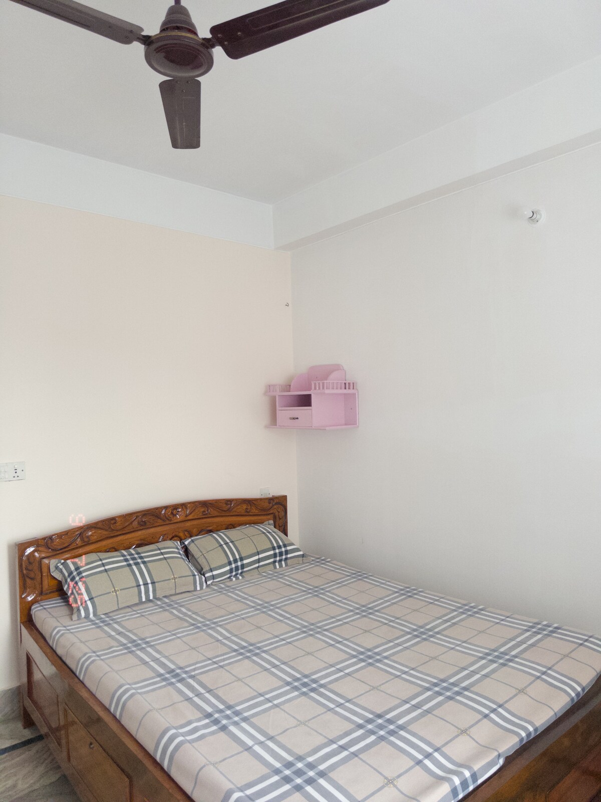 The Bougainville B B Your Home Away From Home - Tap to explore photos