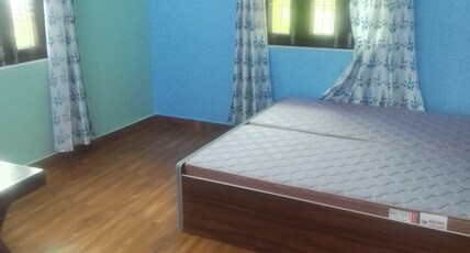 The binsar valley cafe & home stay Room Type - Bedroom 2