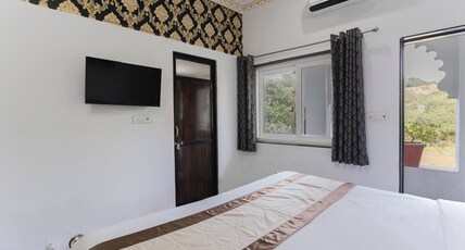 Emperor Palace Room Type - Standard Room