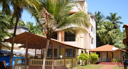 Pears Beach Resort Room Type - Deluxe Sea View Room In Bldg (NON AC)