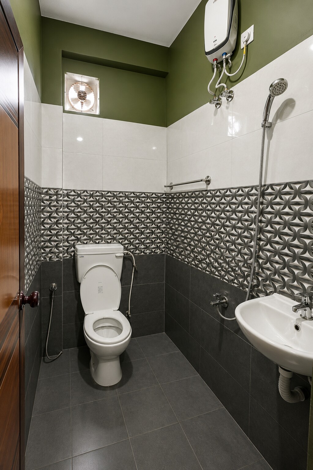 Stayo room - Tap to explore photos