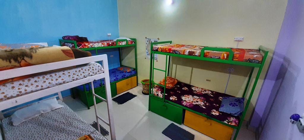 Zigzag Hostel - Tap to explore photos