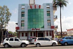 Hotel Krushnai