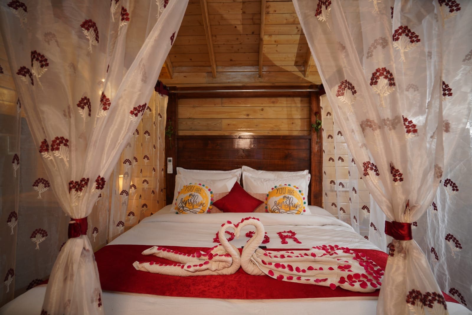 DSR Wodden Cottages - Tap to explore photos