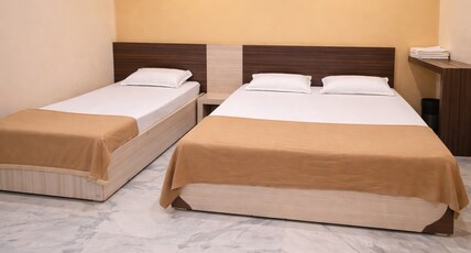 Hotel Bhimas Room Type - Triple Bed Non-Ac