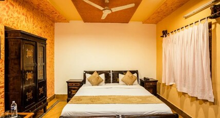 The Elite Castle Room Type - Deluxe Room