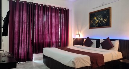 Ritz The Boutique Hotel Room Type - Standard King Bed Room