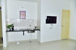 Collection O by OYO LOCL Colive & Work Sarjapur