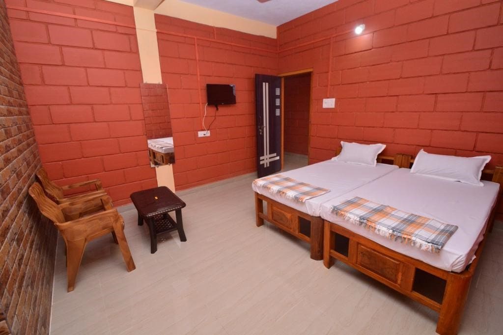Abhiman Residency | Rooms & Caretaker - Tap to explore photos