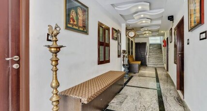 ST.THOMAS INN Room Type - Deluxe Room AC