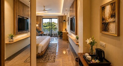 Aachman Riviera  | A Riverside Hotel Room Type - Family Suite with Balcony