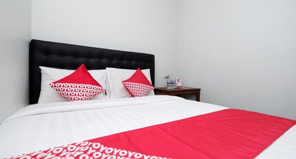 Hotel O Palebon Residence Room Type - Indonesia Standard Double