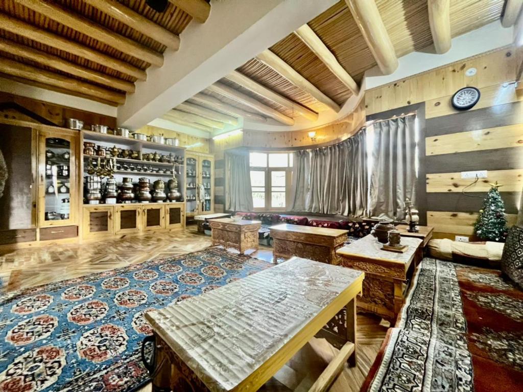 Borgo Villa | Valley View Rooms - Tap to explore photos