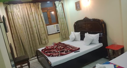 Wow stay - Paharganj New Delhi Room Type - Deluxe Queen Bed Room with Air Conditioning Wow stay - Paharganj New Delhi Room Type - Deluxe Queen Bed Room with Air Conditioning
