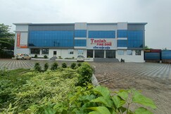 HOTEL TANISH LODGING AND BOARDING