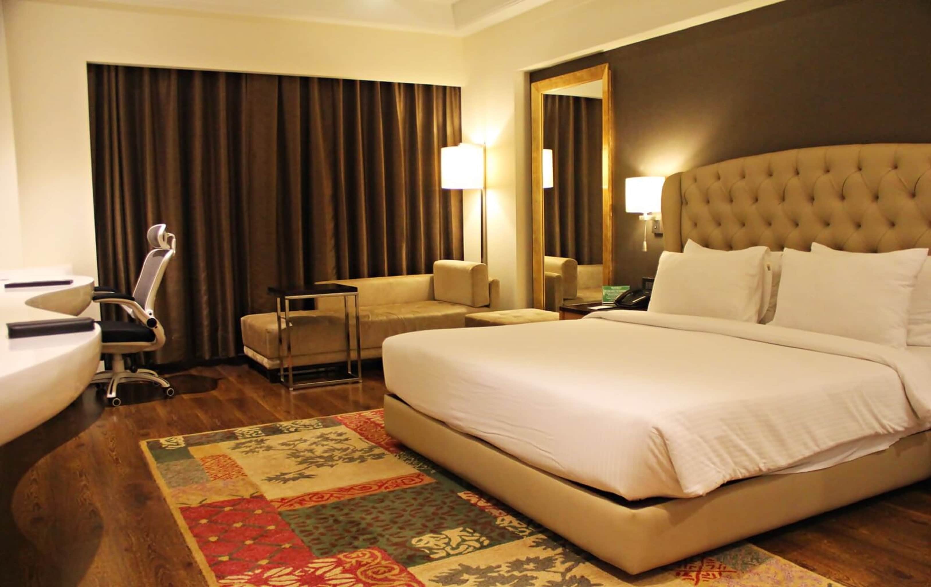 Golden Galaxy Hotel & Resorts - Tap to explore photos