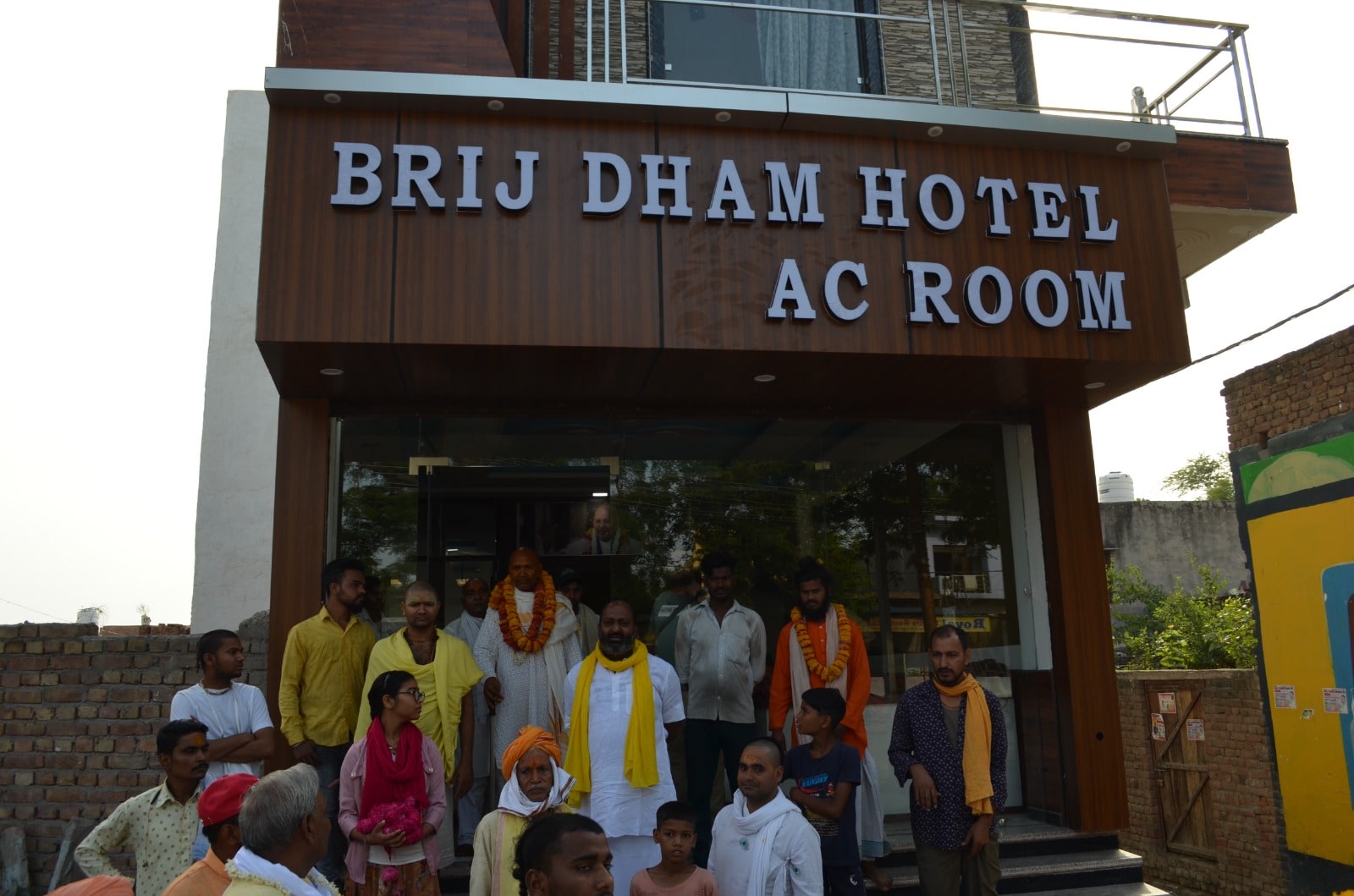 Brajdham Hotel Barsana - Tap to explore photos