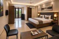 Star Service Apartment Studio room near Medanta Hospital