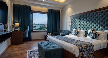 Solar Residency, Srinagar Room Type - Deluxe Room Solar Residency, Srinagar Room Type - Deluxe Room