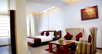 Hotel Silk City Room Type - Junior Suite Room Hotel Silk City Room Type - Junior Suite Room