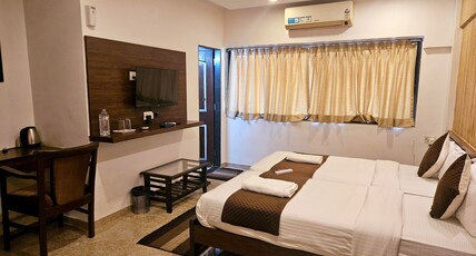 Astha Residency Room Type - Deluxe Room