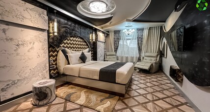 Beverly Villa Room Type - Luxury Mountain View Suite