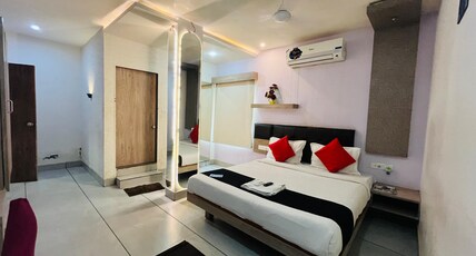 APPLE RESIDENCY Room Type - Comfort Room