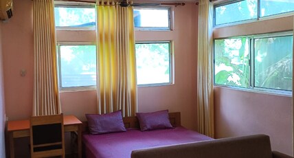 Blue Fox Lilawati Room Type - Suite Room