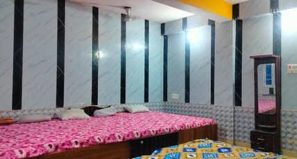 Hotel Buddha Room Type - 8-Bed Mixed Dormitory Room Non AC