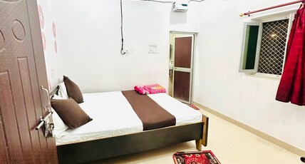 Maa kaushalya Guest House in Ayodhya Room Type - Standard AC  Room 4