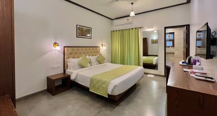 TRANQUIL RESORT AND SPA Room Type - Deluxe Room with Balcony