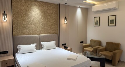 Hotel King Palace Room Type - EXECUTIVE SUITE ROOM Hotel King Palace Room Type - EXECUTIVE SUITE ROOM