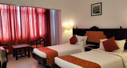 Sopanam Heritage Room Type - Double Regal AC