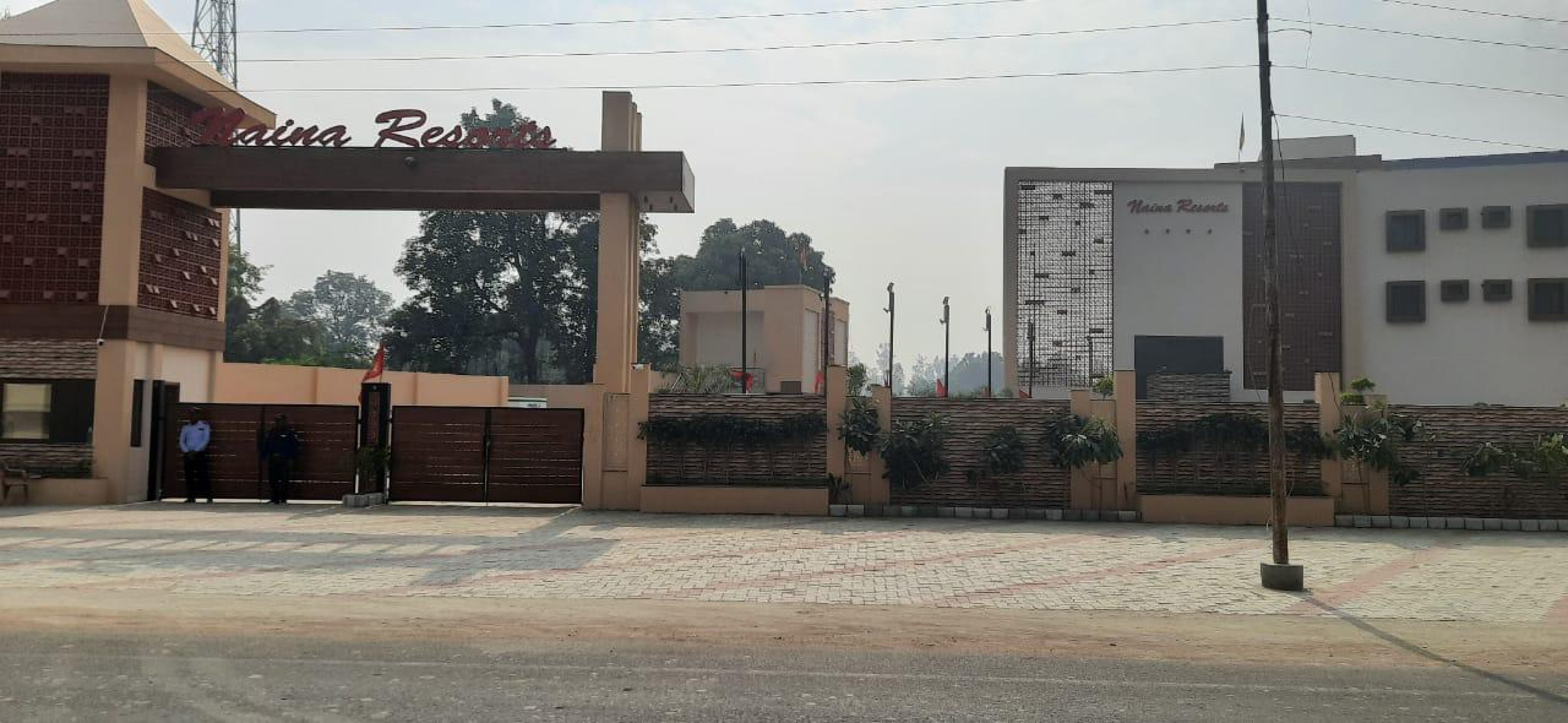 Naina Resort - Tap to explore photos