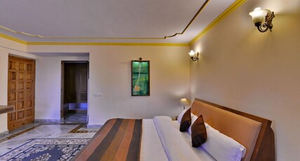 Wood Stock Resort Room Type - Premium Suite