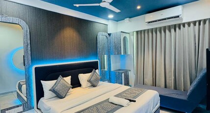 Vibes Inn Room Type - SUPER DELUXE LUXURY ROOM